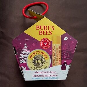 *NEW* Burt's Bees Holiday Set
